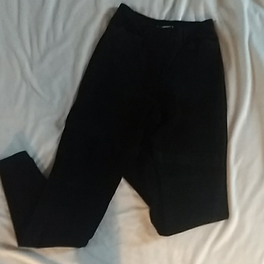 Swayed pants